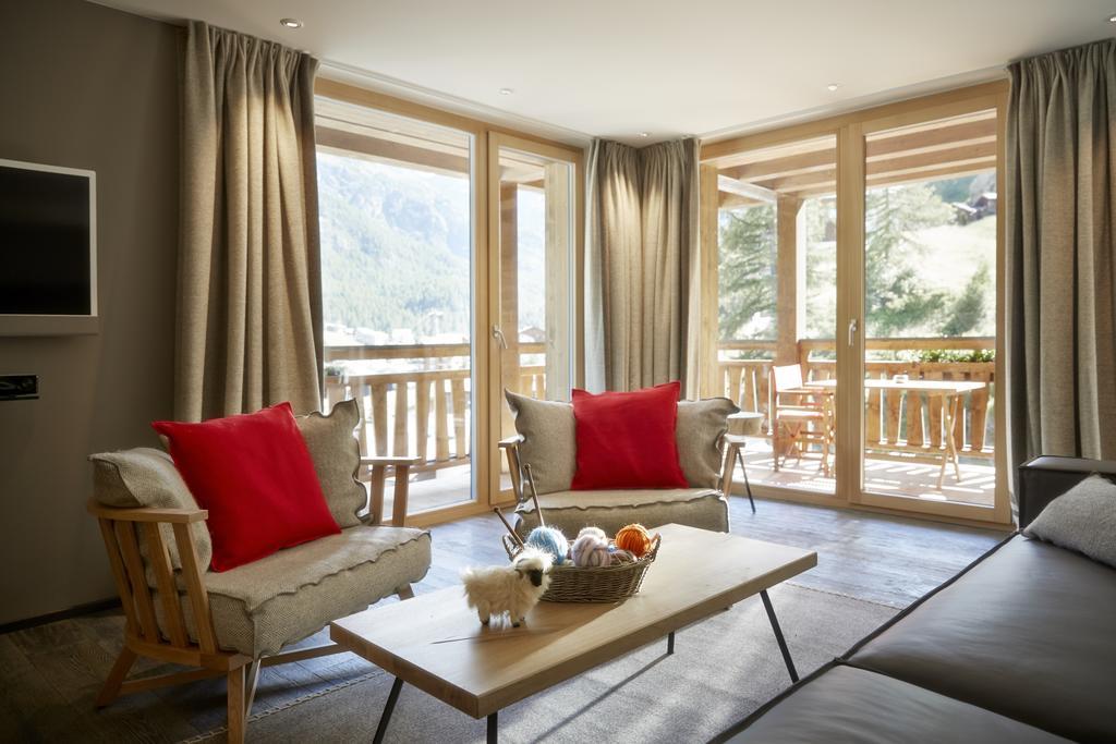 צרמט La Vue Luxury Living Apartments חדר תמונה